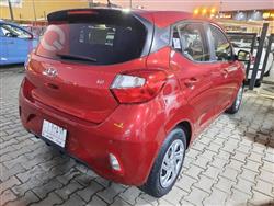 هيونداي i10